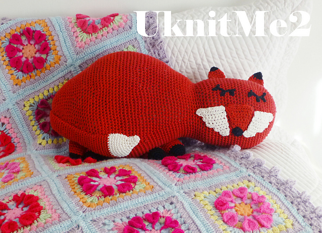 Fox Pillow Amigurumi