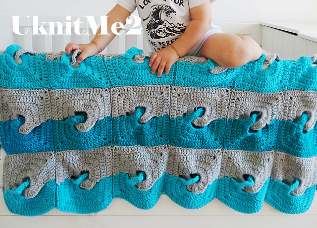 Granny Square Waves Blanket