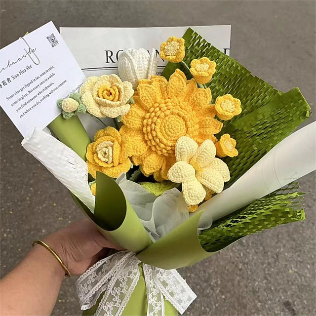 5in1 Baby Rose Crochet Flower Bouquet