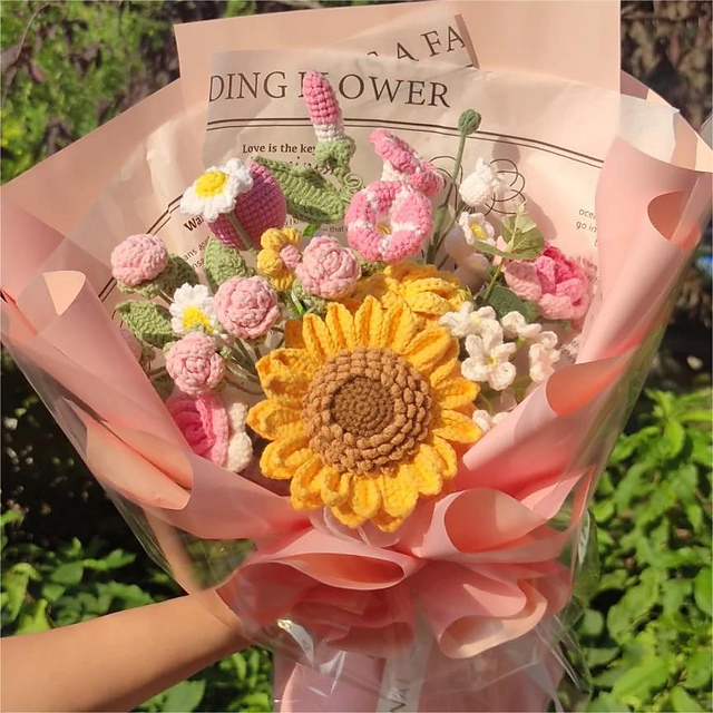 9in1 Daisy Crochet Flower Bouquet