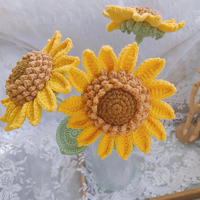 Ravelry: Sunflower pattern by Yui Sun