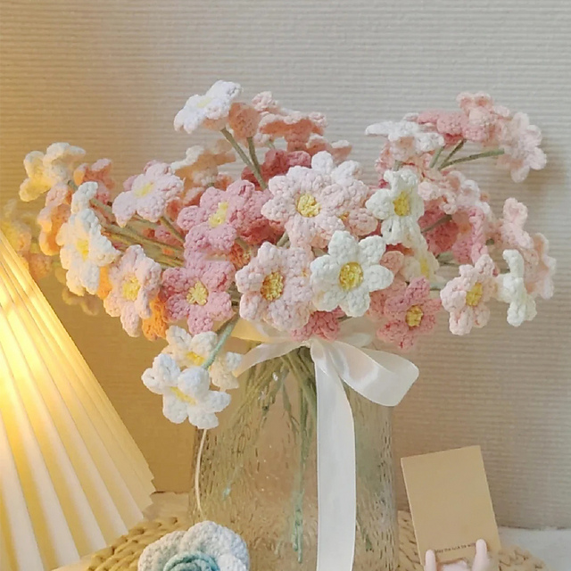 Ravelry: Azalea Flower pattern by Yui Sun