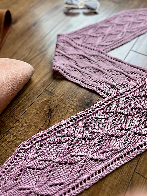 Clematis Scarf