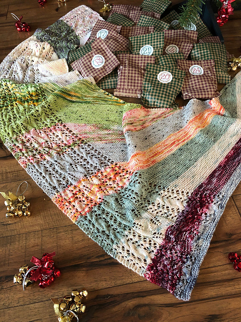 Garden of Minis Shawl