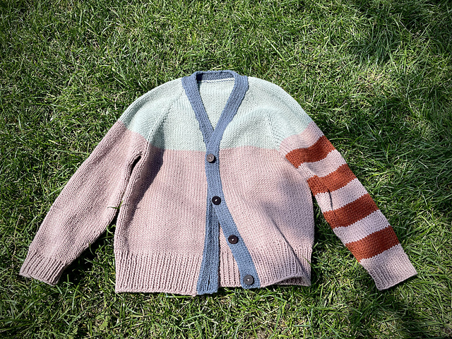 Botong cardigan Kids