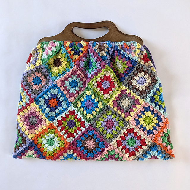 Mum's Granny Square Bag