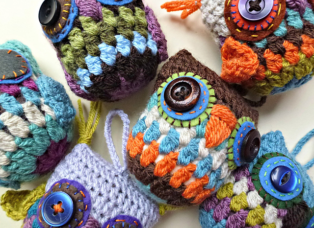Granny Owl Decoration