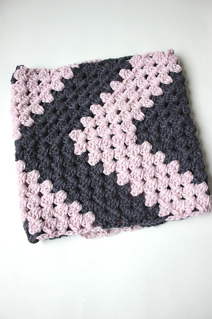 Granny Chevron Cowl
