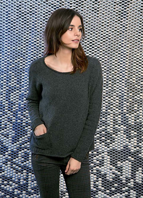 224-021 Boxy Sweater / Weiter Pullover