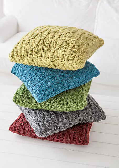 # 38 Pillow Cover in Smocked Ribbing
