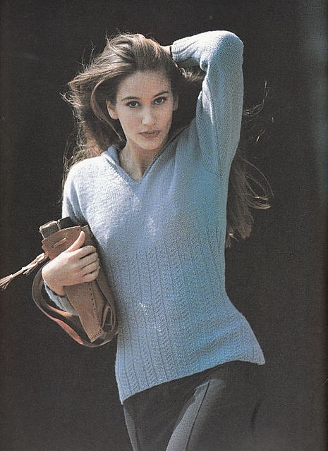 Fitted Rib Bodice Pullover