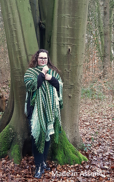 Moss Pebbles Shawl