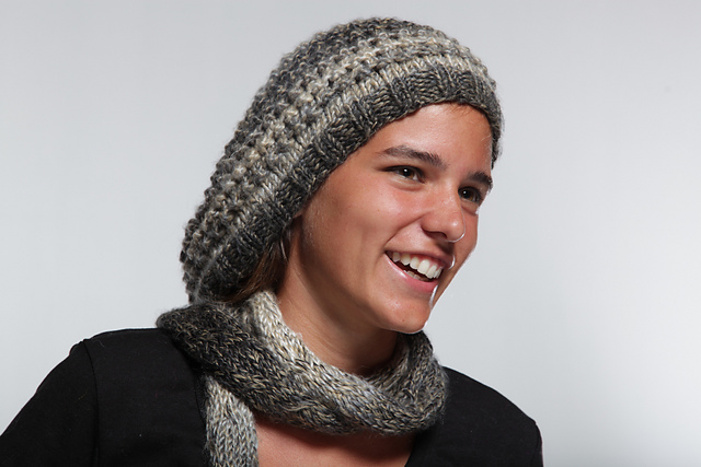 Perivolia Pebbled Beret