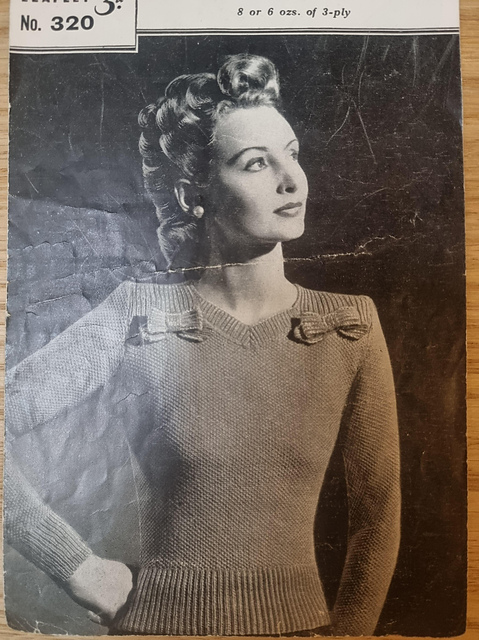 Sweet Jumper No. 320