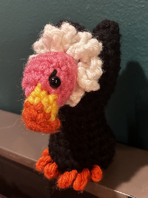 Judgmental Vulture (Shelf Goose 4 Villains) No Sew
