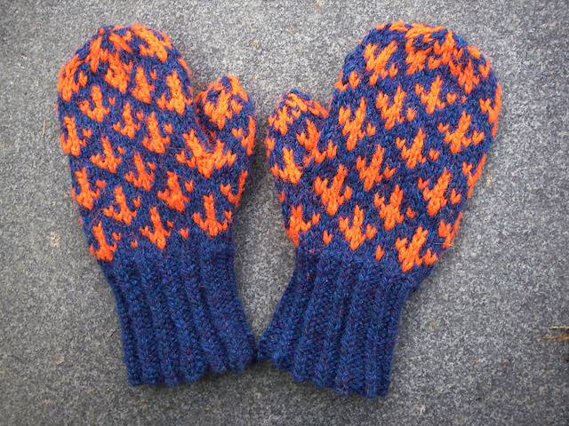 Partridge, or Crow's Feet Mittens