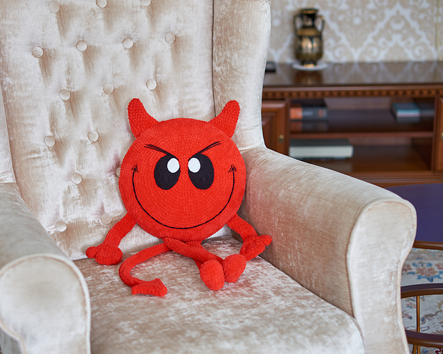 Pillow devil
