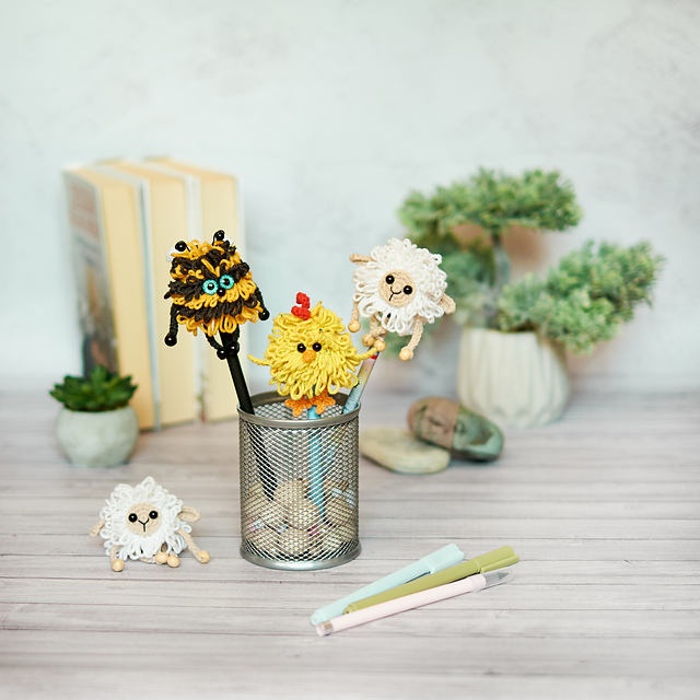 Easter Pen Toy