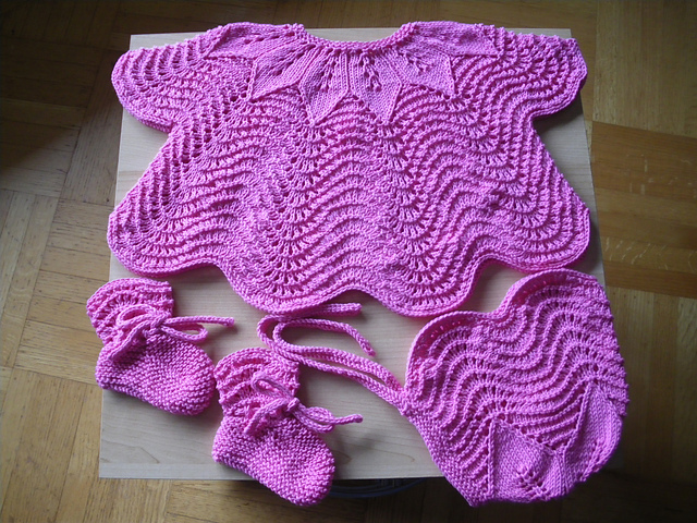 Baby Layettes to Knit and Crochet