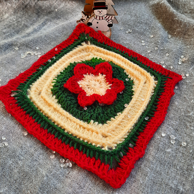 Christmas Flower Square