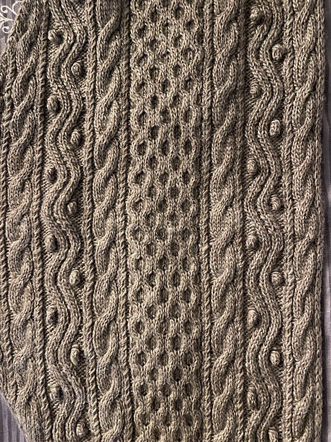 Cable Shawl 1