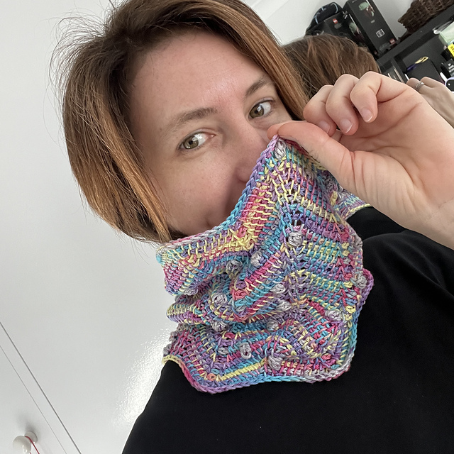 Chevron Cowl