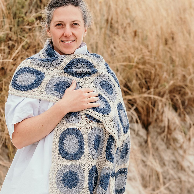Cortes Granny Square Scarf