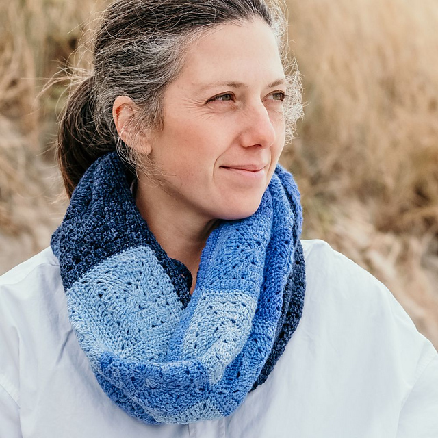 Cobden Cobweb Cowl