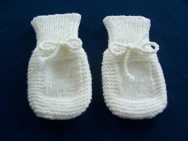 Garter Stitch Set for 3 Months - The Mitts