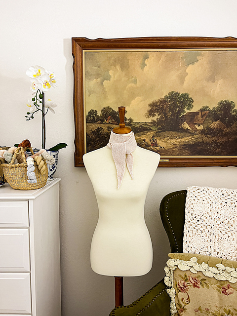 The Radling Scarflet