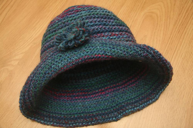 Becket hat