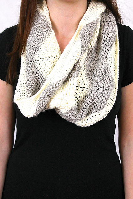 Chevronation Cowl