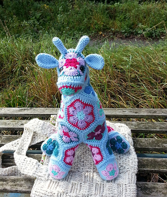 Ravelry: abijamtastic's african flower giraffe