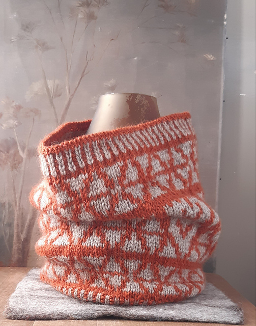 Cirsium cowl