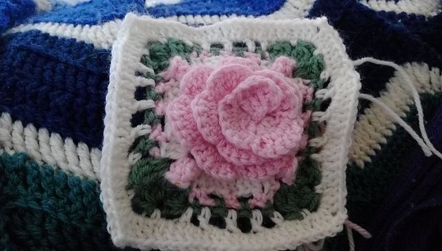 Sweet Roses Granny Sqaure