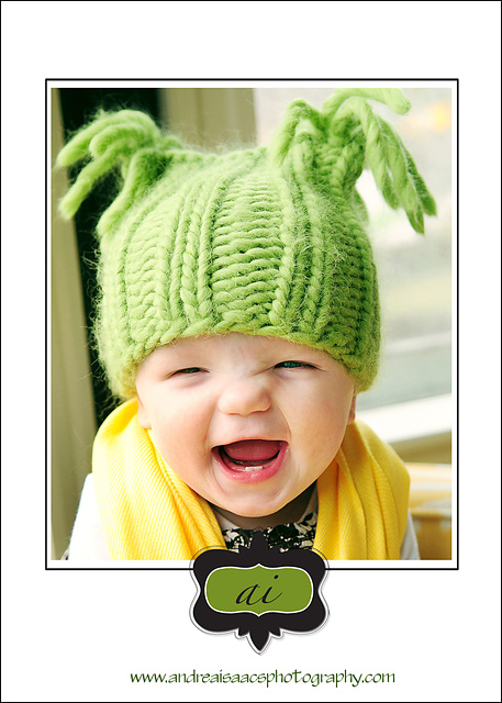 GREEN APPLE BABY HAT