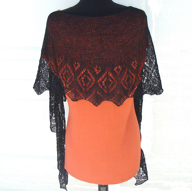 Black Magic Shawlette