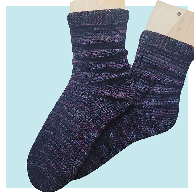 Grape Jelly Slouchy socks