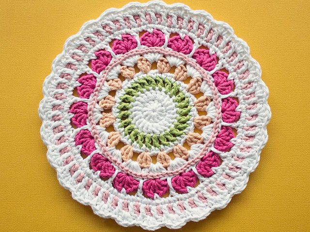 Summer Hearts Mandala