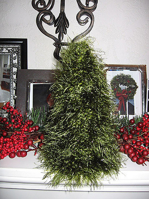Holiday tree