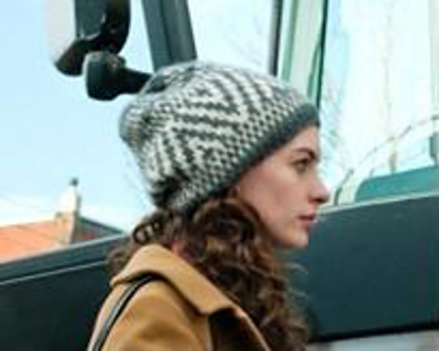 Love and Other Drugs movie Hat
