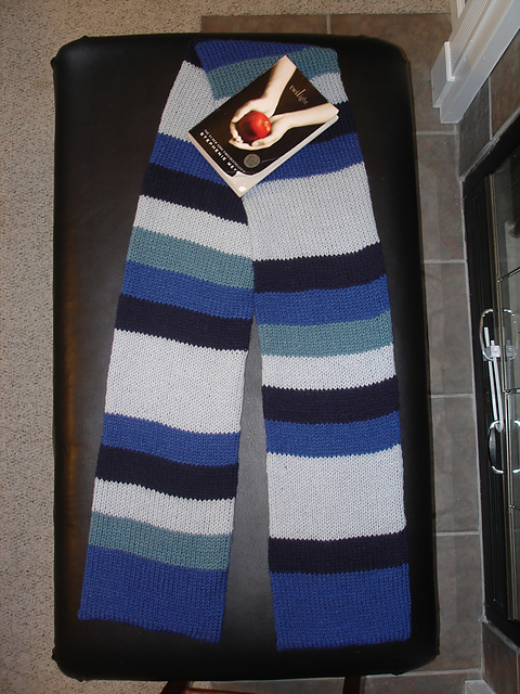 Twilight Alice Cullen's Fieldtrip Scarf