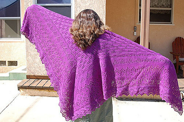 Fir Cone Square Shawl