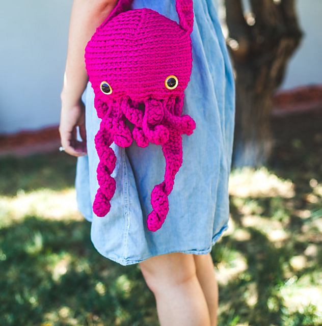 Squid Amigurumi Bag