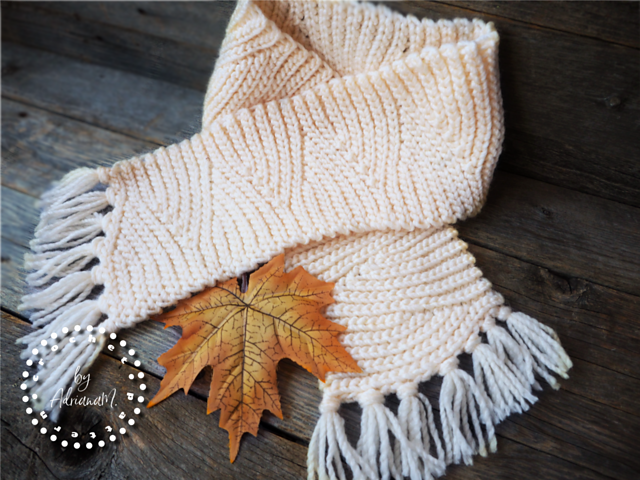 LET-IT-SNOW scarf