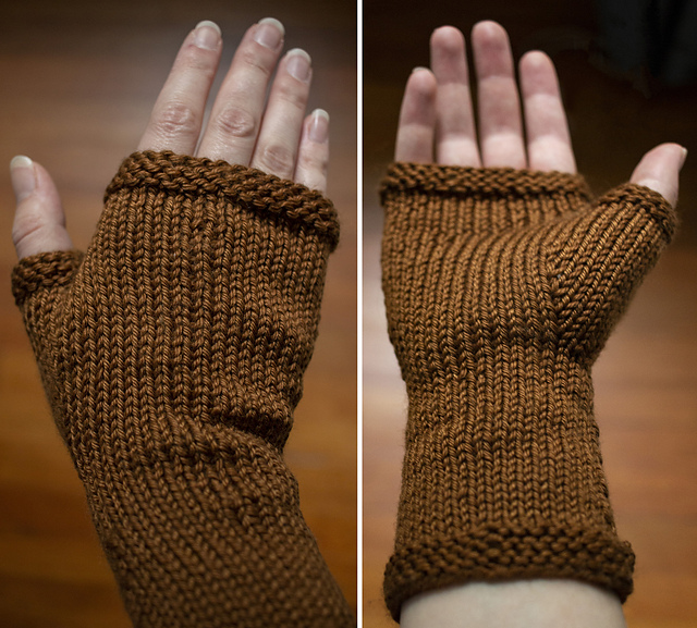 Silhouette Mitts