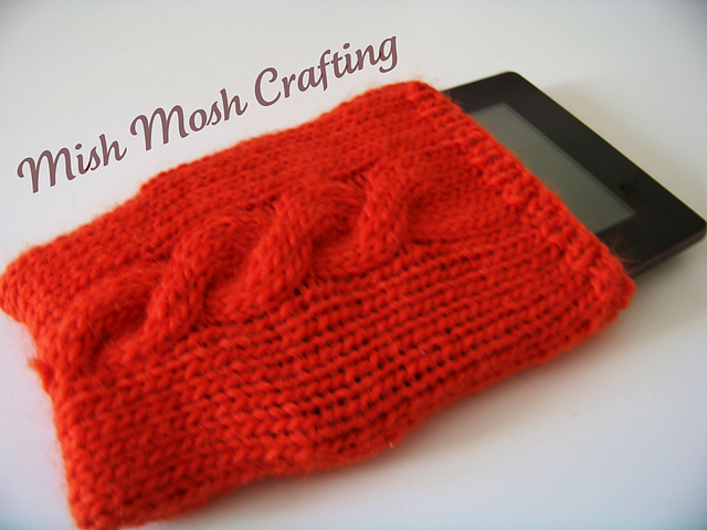 E-Reader Cozy with a Twist