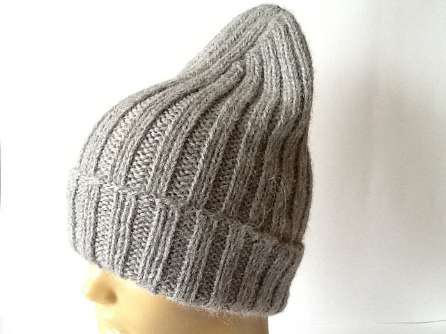 Alpamen. Men s beanie.