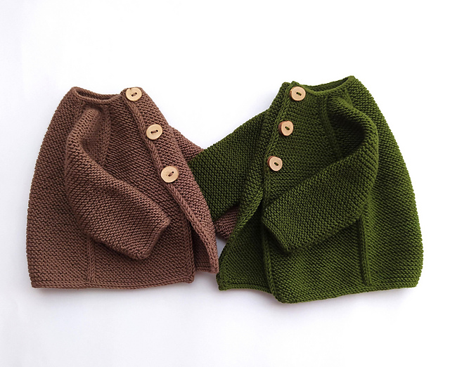 Ravelry: Cedarwood Baby Cardigan pattern by Sandra Magalhães