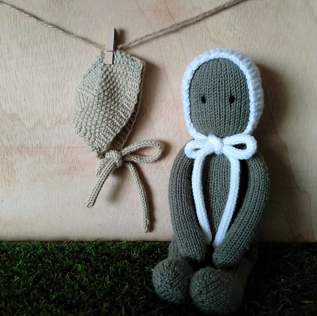 Spring Duo Bonnet for The Oak Folk